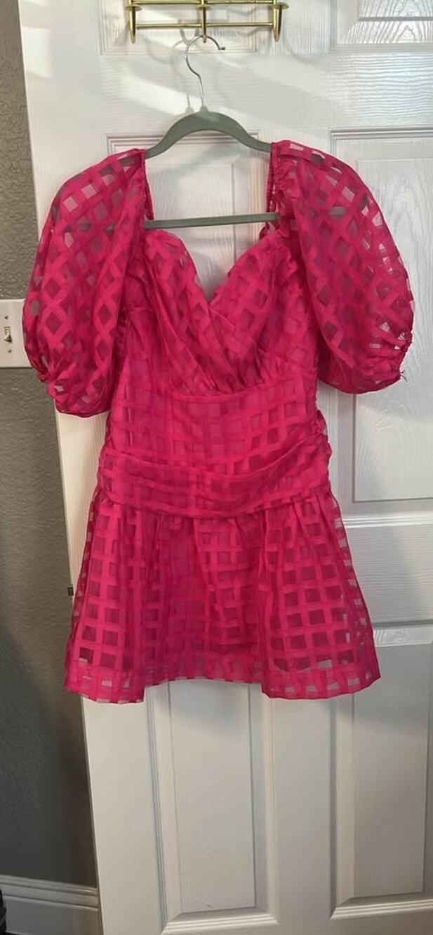 Hello Molly dress size M (6)